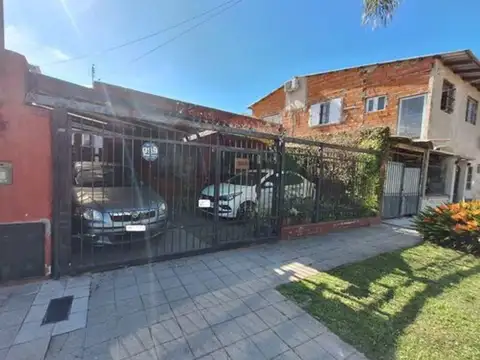 VENTA CASA 4 AMB TEMPERLEY APTO CREDITO PATIO COCH