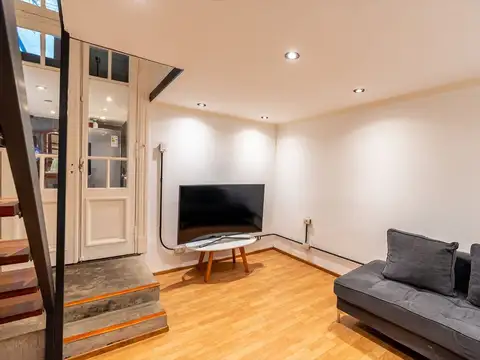 Depto Tipo Casa en Venta de 5 ambientes