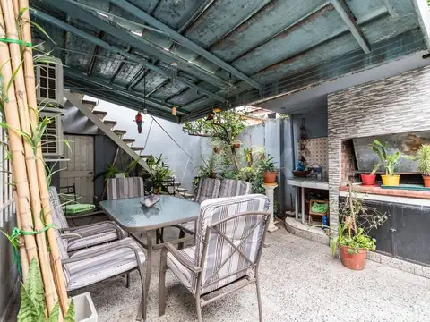 VENTA PH MATADEROS 6 AMBIENTES COCHERA MULTIFAMILI