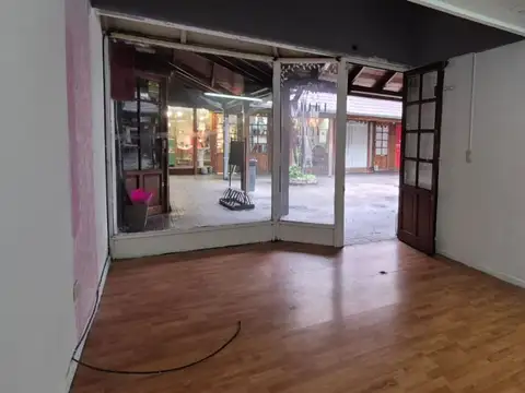 Local en Alquiler en Caseros, $ 450.000