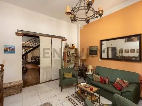 Benito Juárez 3900, Piso 0