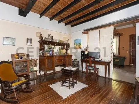 Casa en Venta en General San Martin, USD 180.000