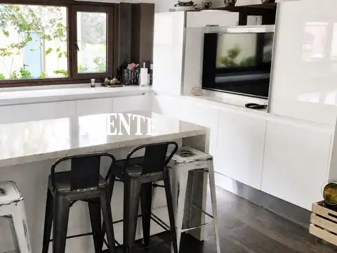 Casa en Venta de 4 dormitorios