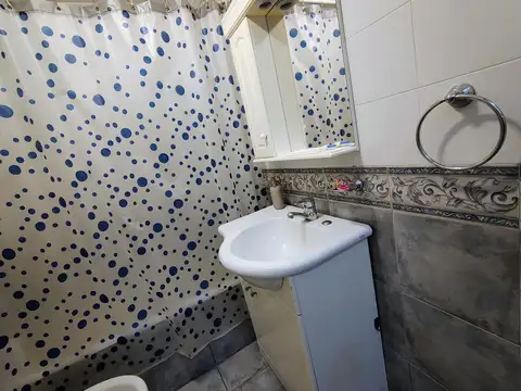 Venta departamento tres ambientes, Victoria con parrilla/terraza, APTO CREDITO