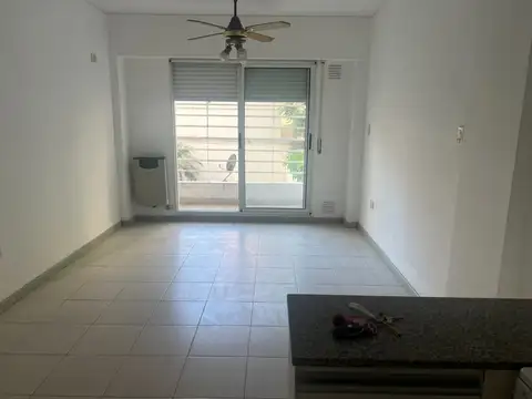 DEPARTAMENTO MONO AMBIENTE IMPECABLE UBICADO EN UNA ZONA PRIVILEGIADA CERCA DE FACULTADES,