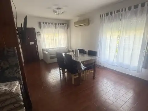 Casa en Venta en Moron, USD 130.000