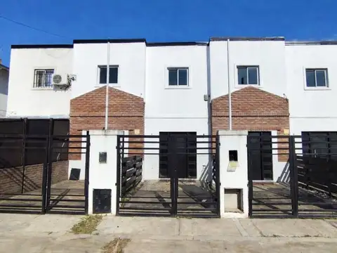 VENTA PH / DÚPLEX 3 AMB  APTO CRÉDITO - HURLINGHAM