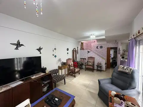 Depto Tipo Casa en Venta de 3 dormitorios