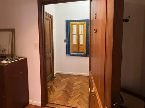 Departamento en venta en Recoleta - Piso de 152 Mts - Ubicado en pleno Recoleta -  Muy luminoso y con excelentes vistas a un Jardín.