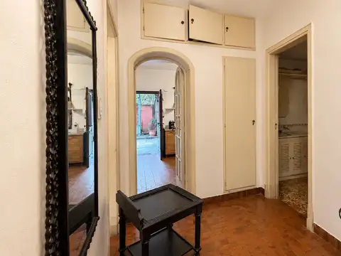 Casa en Alquiler con 1 cochera