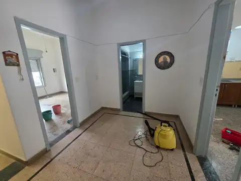 Departamento en Alquiler en Caseros, $ 700.000