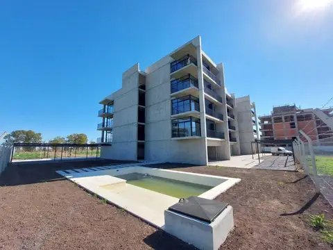 Departamento en Venta en Fisherton, USD 54.000