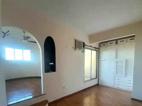 Departamento de 2 ambientes con 2 terrazas.