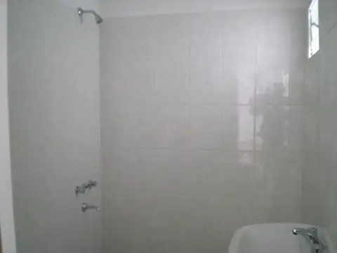 Depto Tipo Casa en Alquiler de 1 dormitorio