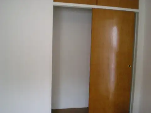 Depto Tipo Casa en Alquiler al Sur