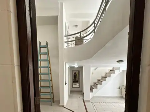 Depto Tipo Casa en Venta en San Telmo, USD 130.000