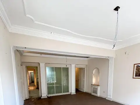 Departamento Semi-piso 5 Ambientes con balcón al frente