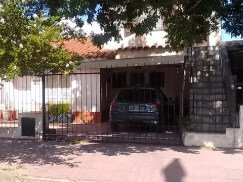 VENTA CASA MAS DEPARTAMENTO B° SAN RAFAEL CBA