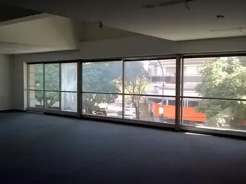 Oficina en Venta en La Lucila Libertador / Rio, USD 2.100.000