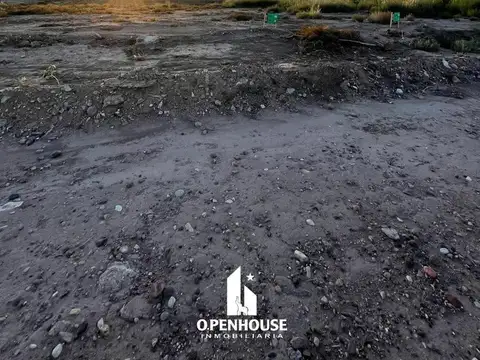 Terreno en Venta 33  mts Fondo