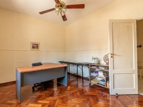 Depto Tipo Casa en Venta de 7 ambientes