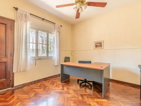 Depto Tipo Casa 7 ambientes con 2 baños