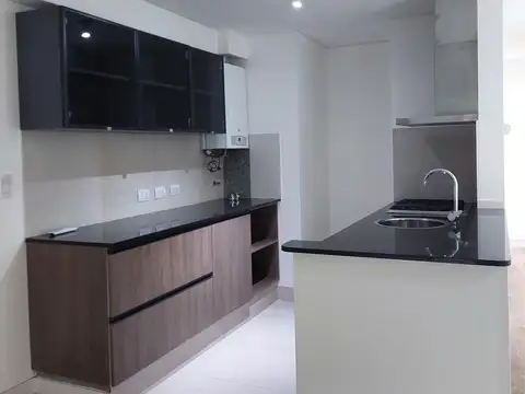 Fisherton Alvarez Condarco 650