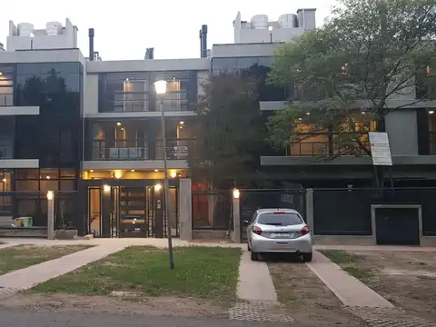 Depto Premium en alquiler en Fisherton!