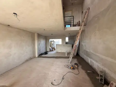 Depto Tipo Casa en Venta de 3 dormitorios