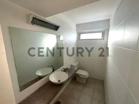 Oficina en Alquiler en Recoleta, USD 2.200