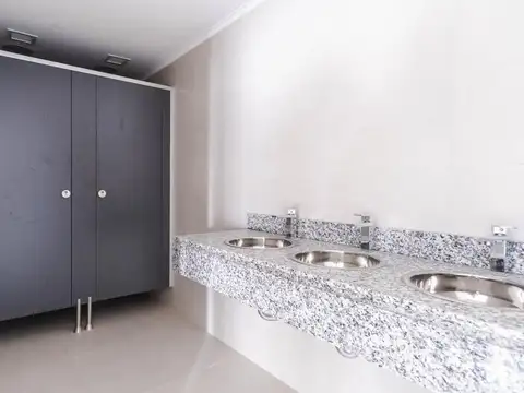 Oficina en Alquiler en Barrio Norte, USD 3.800