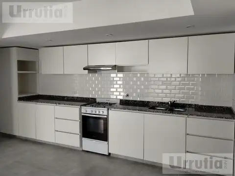 Depto Tipo Casa en Alquiler en Castelar Norte, $ 1.200.000