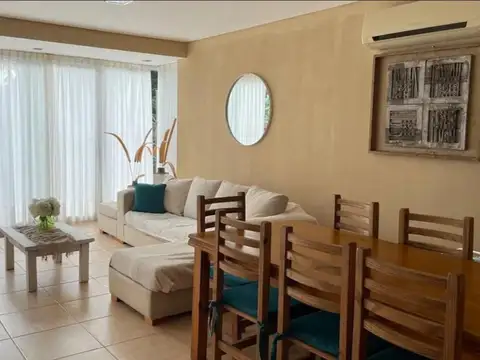 Casa en Venta barrio deportivo I Costa Esmeralda