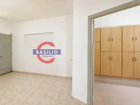 Av. Bartolomé Mitre al 2000