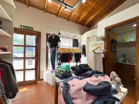VENTA FONDO DE COMERCIO INDUMENTARIA