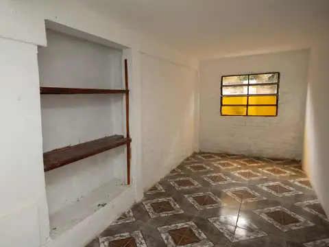 Depto Tipo Casa en Alquiler 50 años