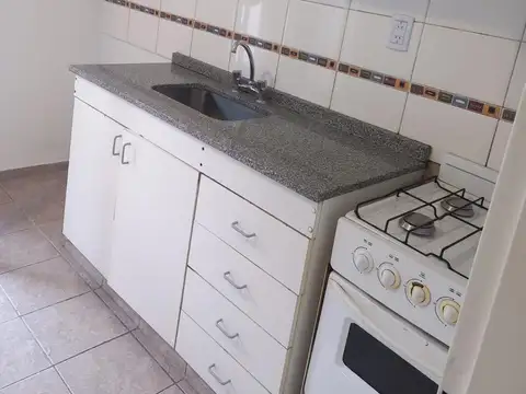 Departamento en Alquiler con 1 cocheras