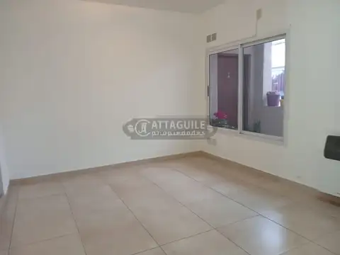 Departamento en Alquiler de Monoambiente