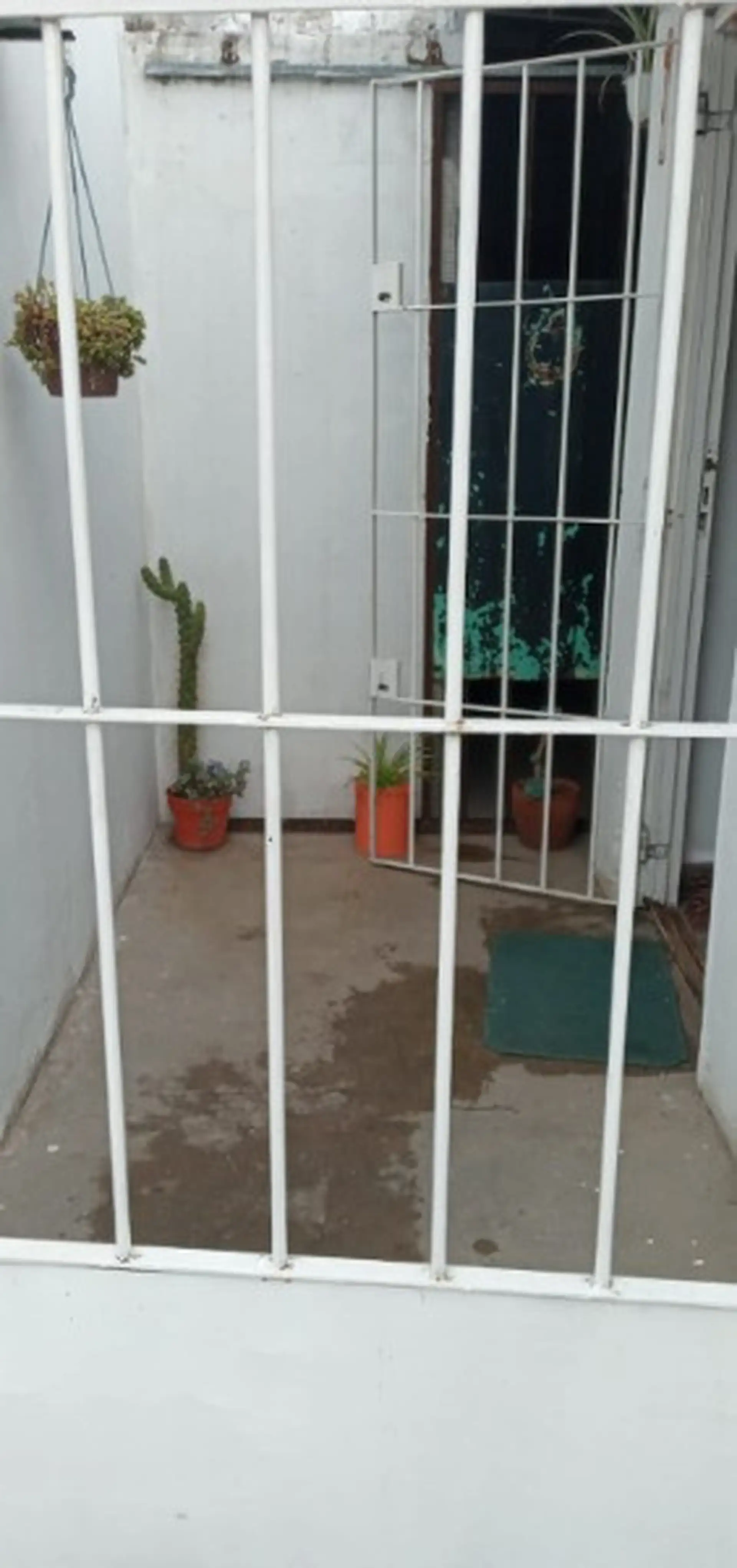 VENTA CASA EN BLOCK CON PATIO