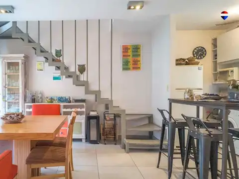 Depto Tipo Casa en Venta en Adrogue, USD 149.000