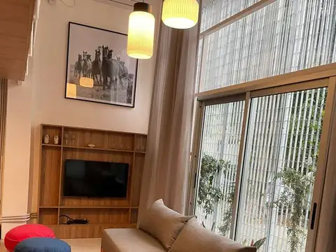 Fabuloso Loft Amoblado en Urdininea 1600 - Excelente Ubicación - Apto Profesional - Cochera
