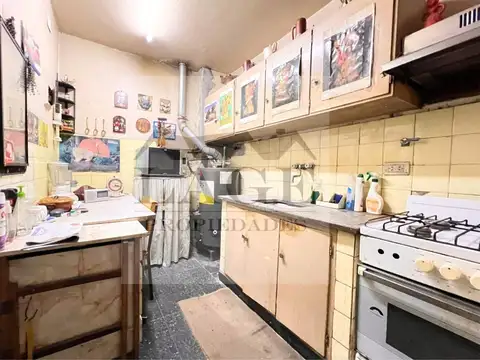 Irigoyen 2100, Piso PB