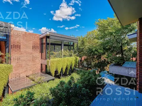 Casa en Venta en Adrogue, USD 225.000