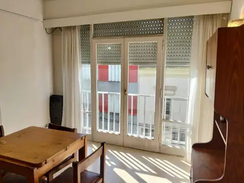 Cordoba 1400, Piso 3