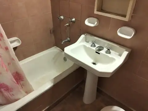 Departamento en Alquiler de Monoambiente