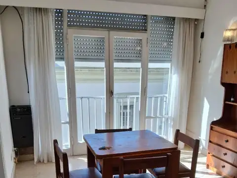 Departamento en Alquiler en La Perla Sur, $ 450.000