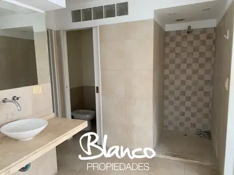 Casa en Alquiler en Ayres De Pilar, USD 2.500