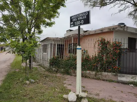 Aristóbulo del Valle & Intendente Constantini, X5187 Alta Gracia, Córdoba, Argentina