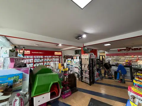 Av Rivadavia al 10800