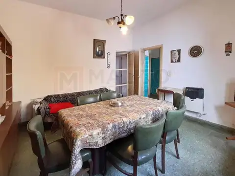 Venta 2 viviendas en block con Local, Patio y Terraza